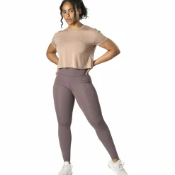 everyday cropped t-shirt